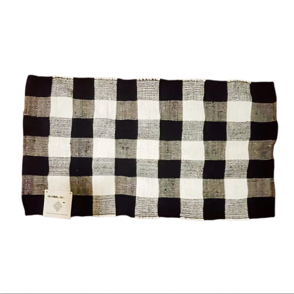 Global Goods 27x45” Buffalo Check Plaid Farmhouse Decorative Layering Rug NWT
